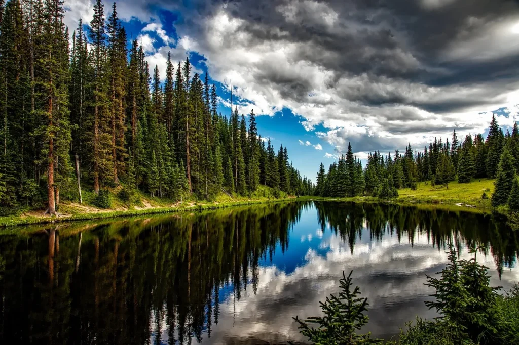 Lulusar Lake